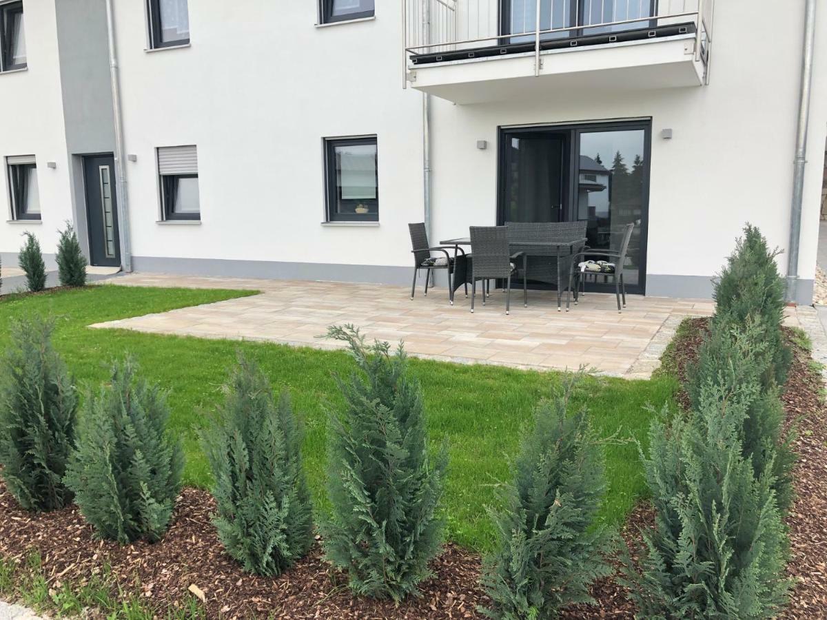 Landhaus Ferienwohnungen Mit Pool Und Wellness Neukirchen-Balbini Exteriér fotografie